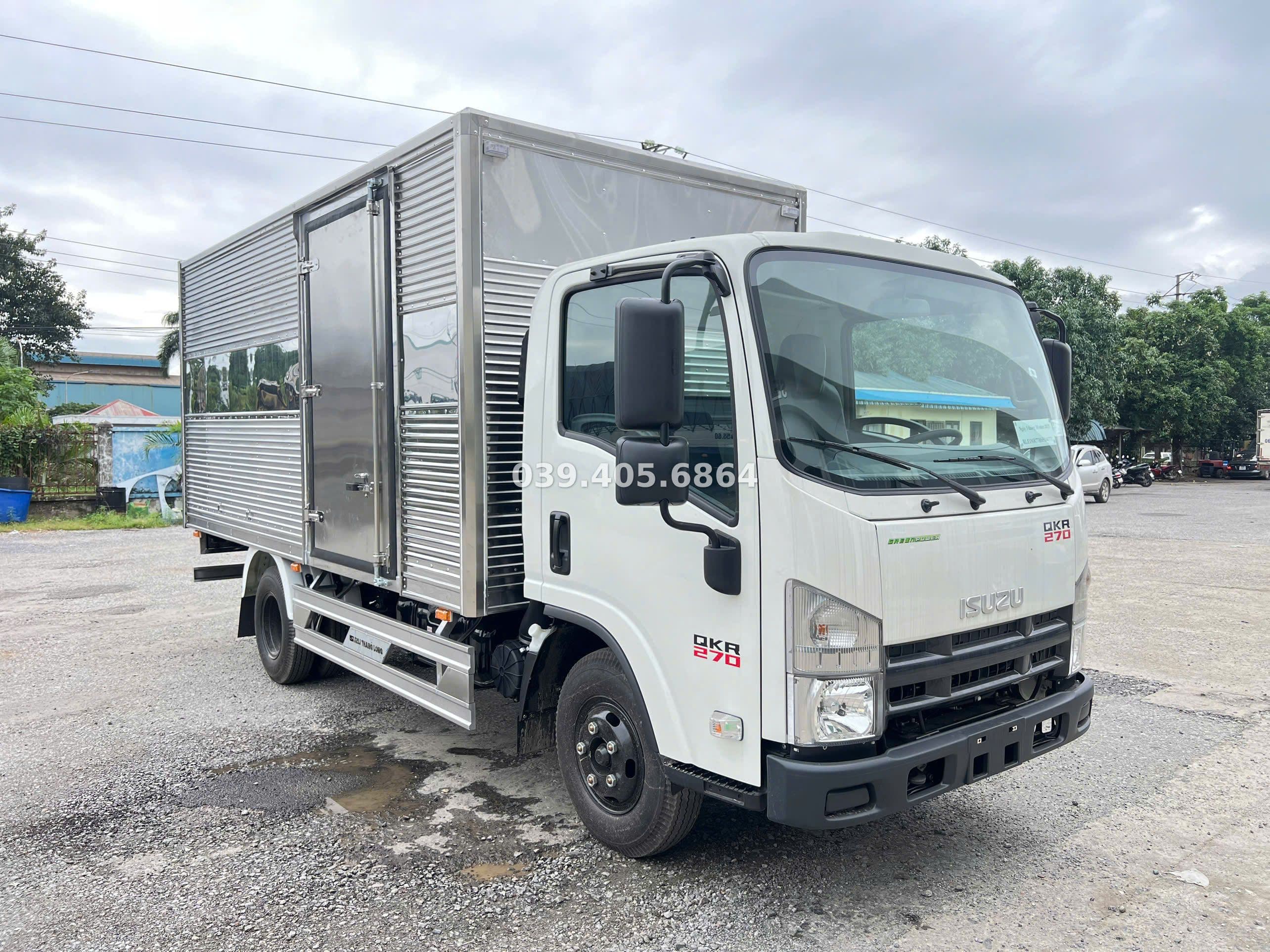 Xe tải Isuzu QKR 270 thùng kín 2.5 tấn - Isuzu Thăng Long